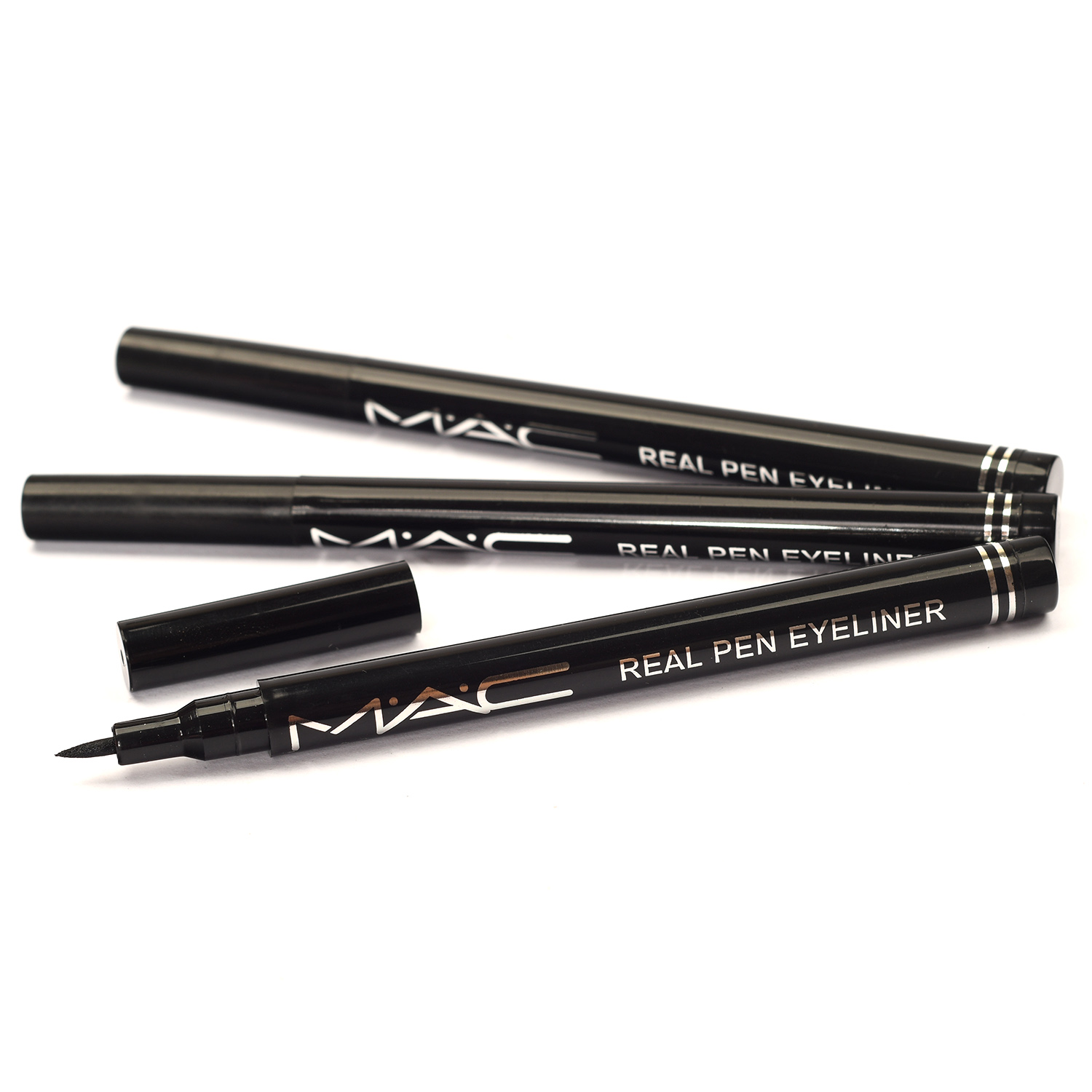 خط چشم ماژیکی مک